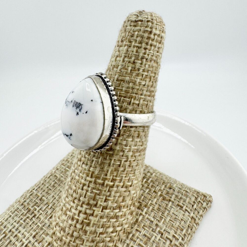 Southwestern White Stone Black Matrix Teardrop Ring Silver Tone Boho Southwester - Picture 3 of 8